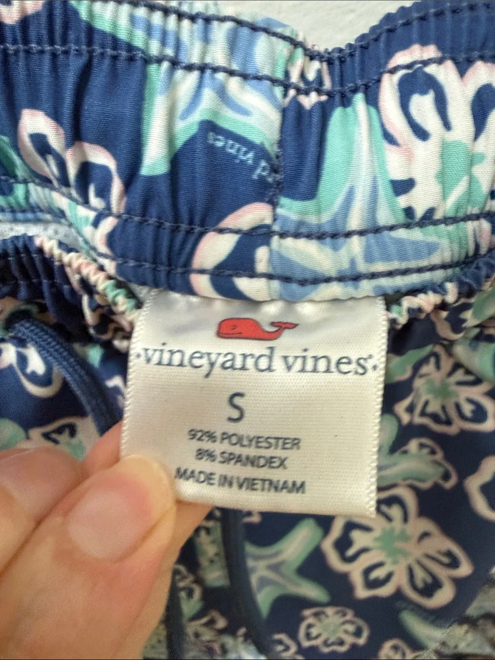 Vineyard Vines Navy Floral & Starfish Print Shorts